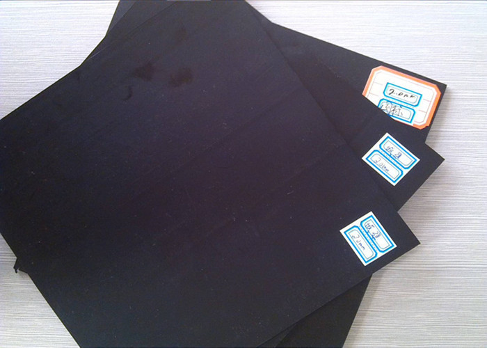 土工膜面板堆石坝